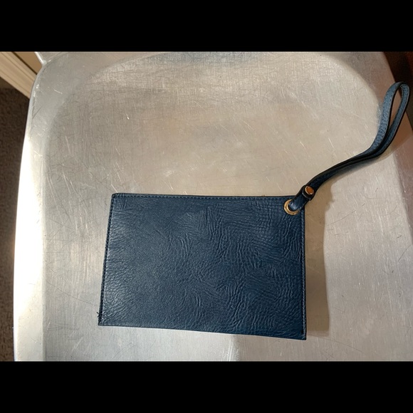 Wristlet - Picture 3 of 3